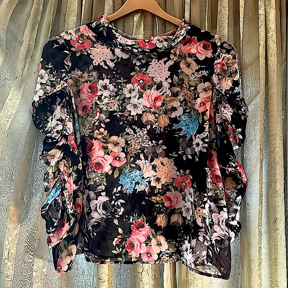 SOLD Forever 21 Sheer Floral Collared Puffy Sleeved Blouse